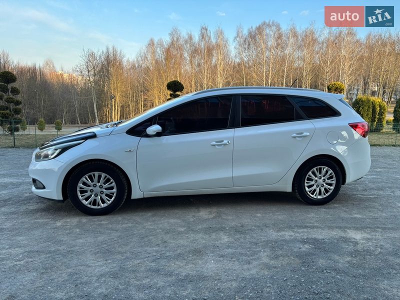 Универсал Kia Ceed 2015 в Хмельницком