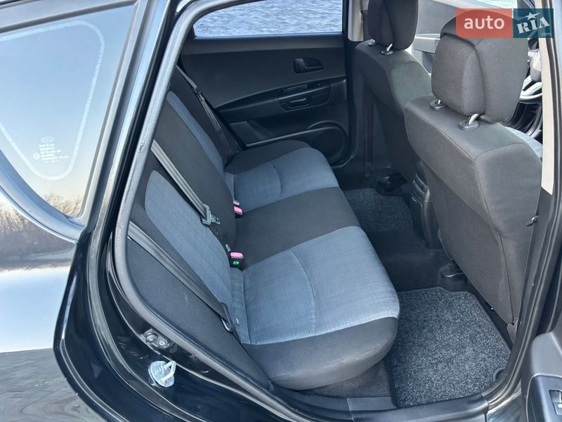 Хетчбек Kia Ceed 2011 в Хоролі