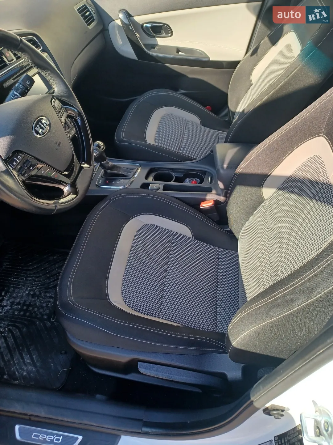 2017 Kia Cee'd - мініатюра 4