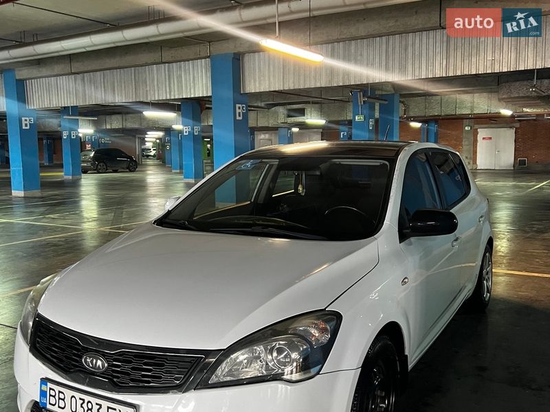 2010 KIA Ceed, VIN U5YHB511AAL238054:plate — фото 1 (autoria)