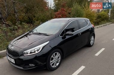 Хэтчбек Kia Ceed 2012 в Киеве