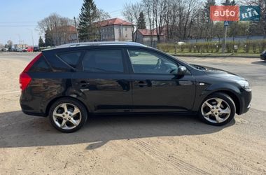 Універсал Kia Ceed 2010 в Луцьку