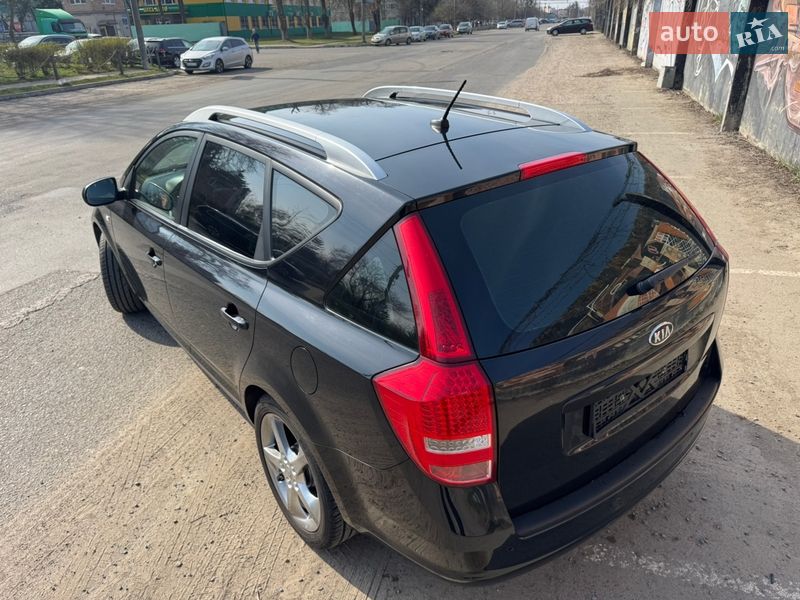 Універсал Kia Ceed 2010 в Луцьку