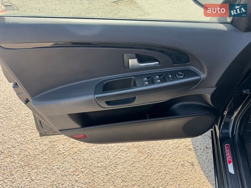 Универсал Kia Ceed 2010 в Луцке фото 18 Универсал Kia Ceed 2010 в Луцке