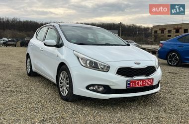 Хетчбек Kia Ceed 2014 в Калуші