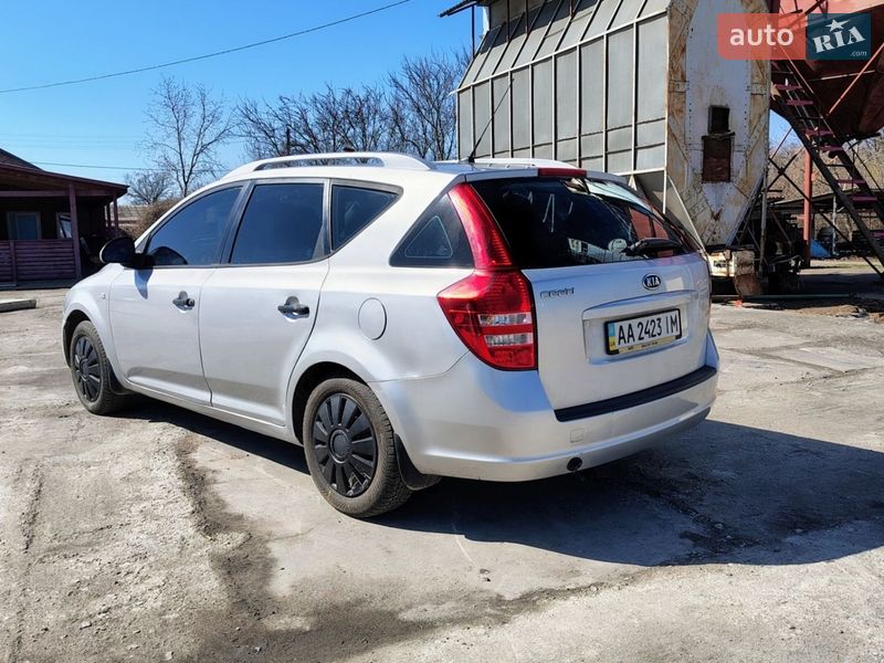 Универсал Kia Ceed 2008 в Кагарлыке