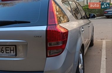 Универсал Kia Ceed 2012 в Березанке