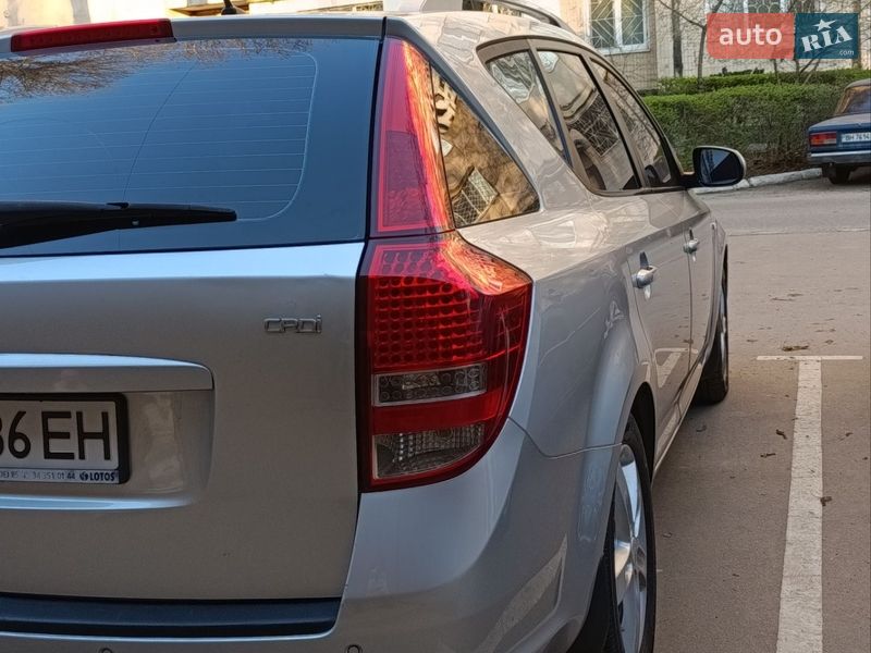 Универсал Kia Ceed 2012 в Березанке