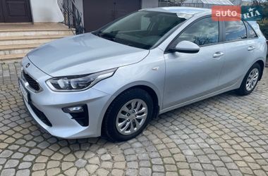 Хэтчбек Kia Ceed 2019 в Львове