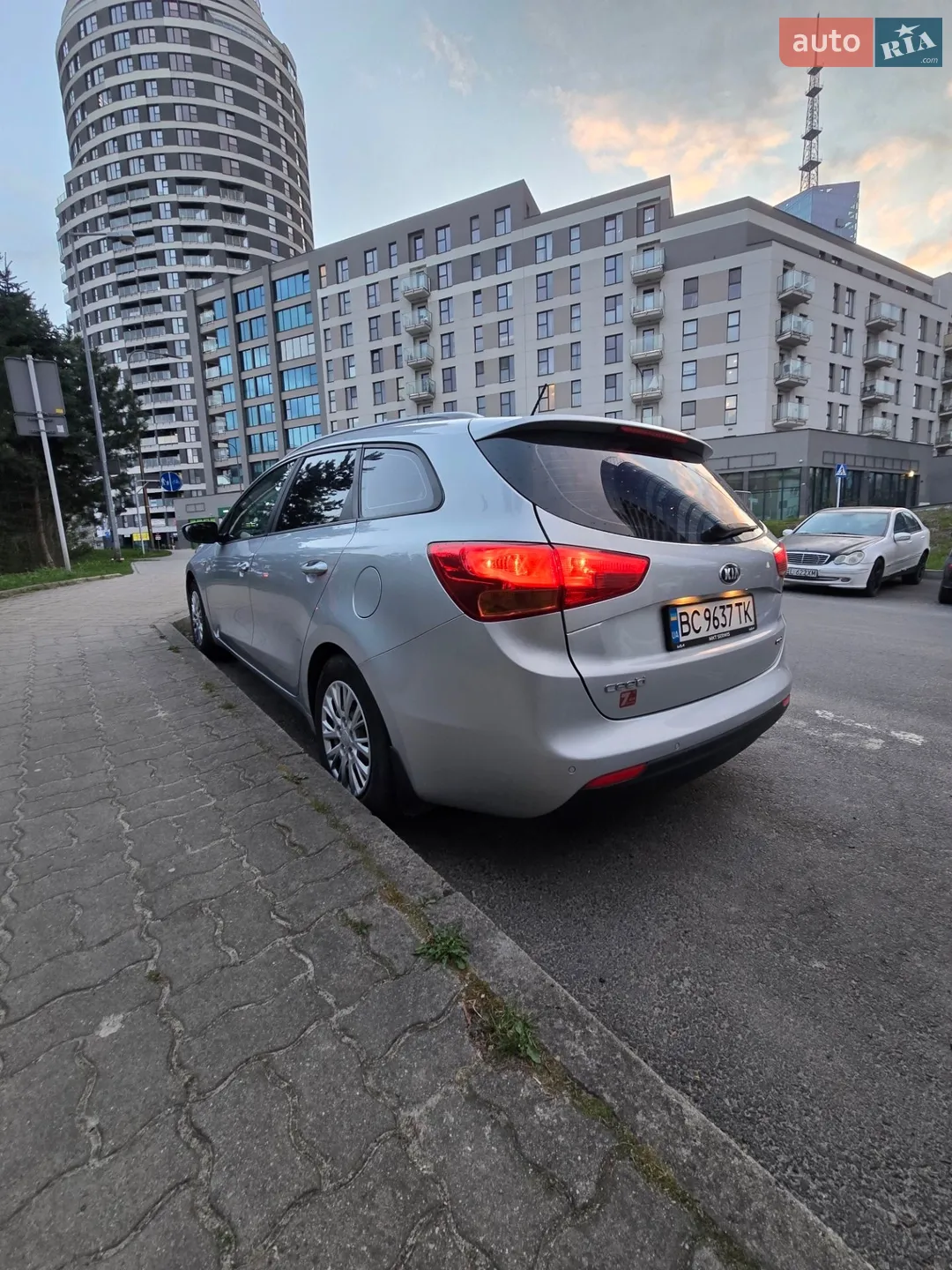 2017 Kia Cee'd - мініатюра 5