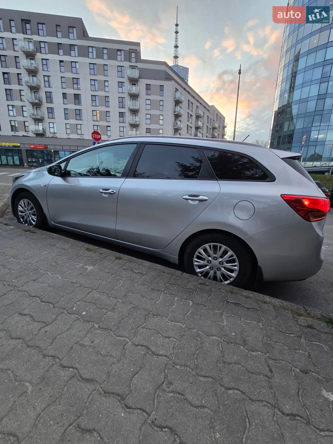 2017 Kia Cee'd - мініатюра 4