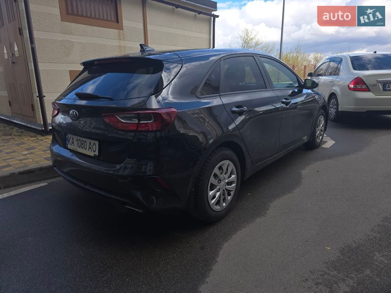 Хэтчбек Kia Ceed 2019 в Киеве