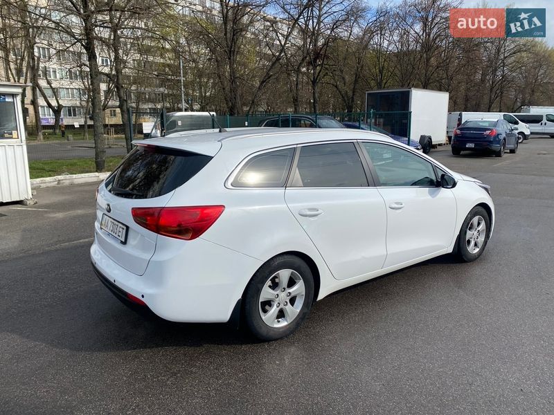 Универсал Kia Ceed 2016 в Киеве