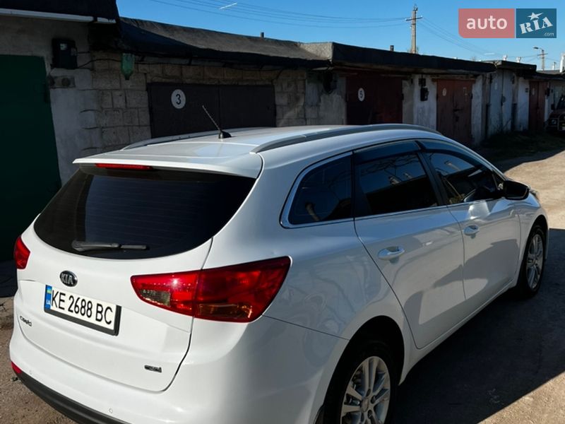 Универсал Kia Ceed 2013 в Кривом Роге