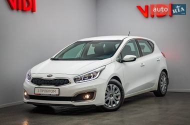 Хэтчбек Kia Ceed 2016 в Киеве