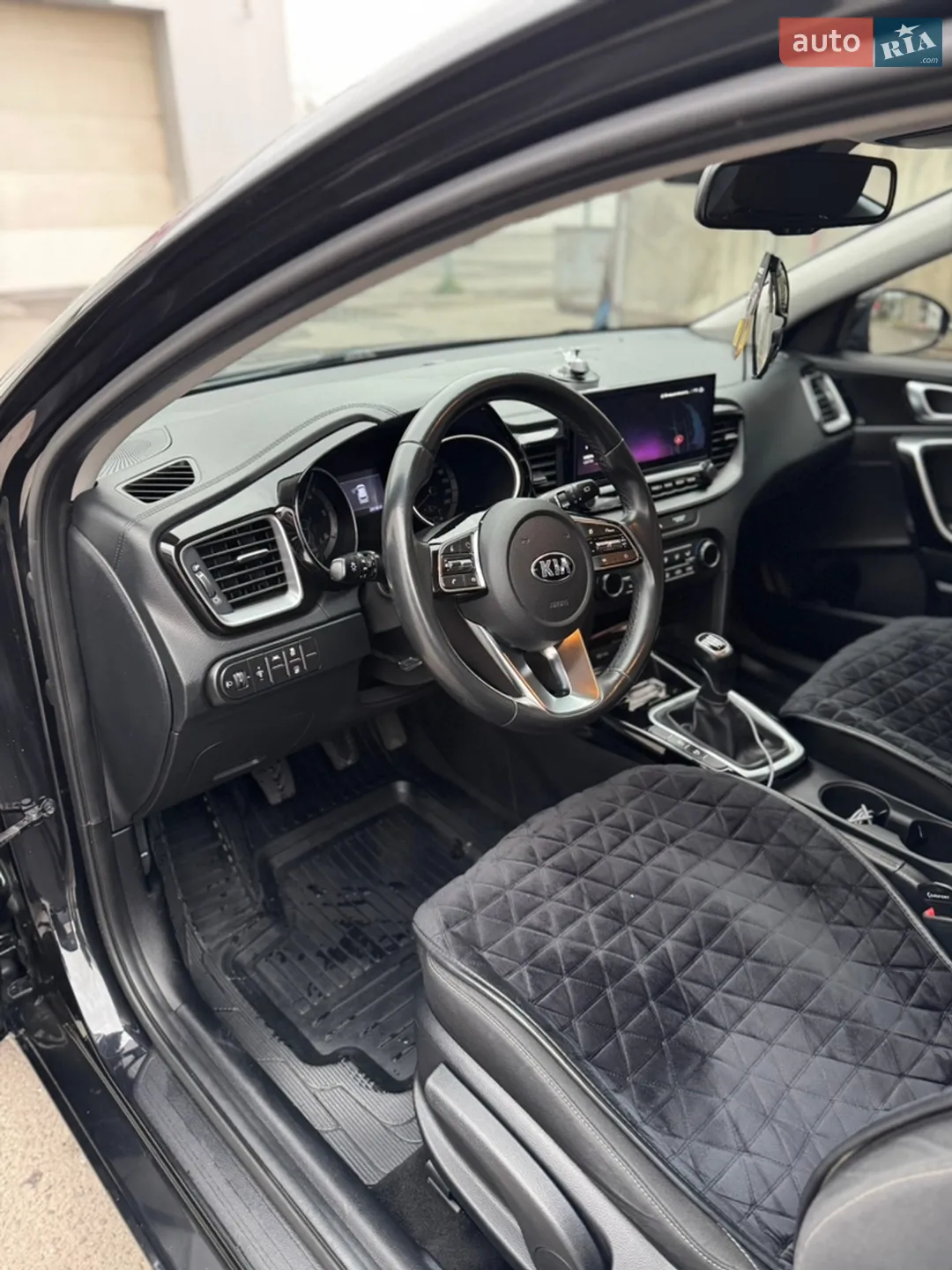 2019 Kia Cee'd - мініатюра 16