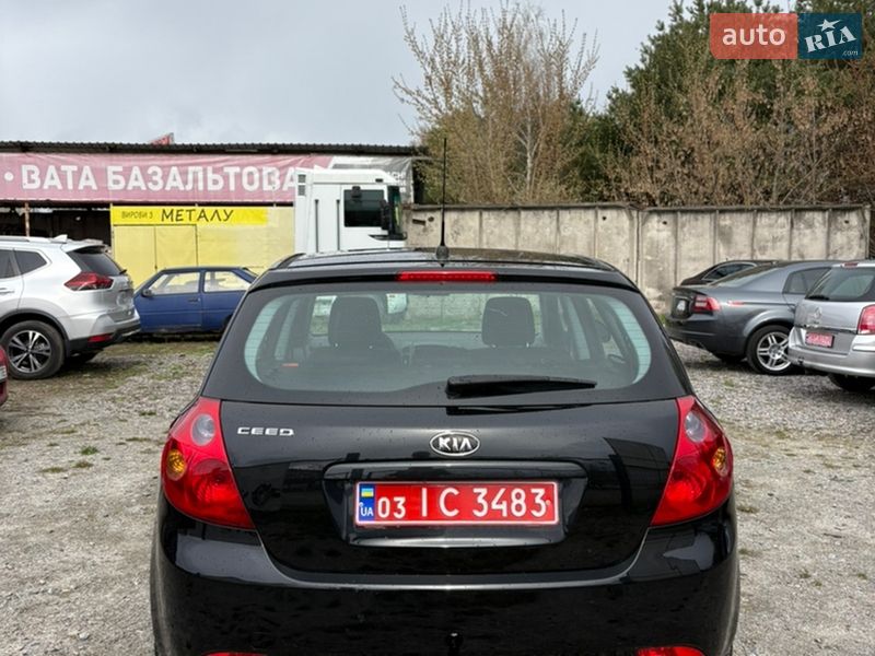 Хэтчбек Kia Ceed 2007 в Белой Церкви