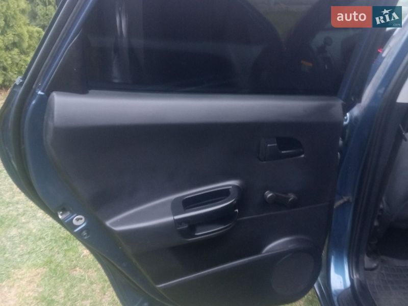Универсал Kia Ceed 2009 в Мостиске