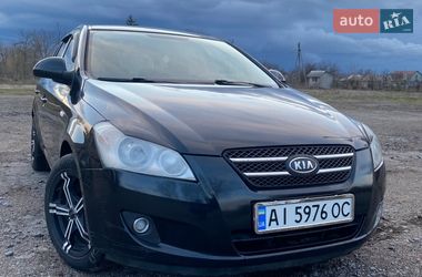 Хэтчбек Kia Ceed 2009 в Звенигородке