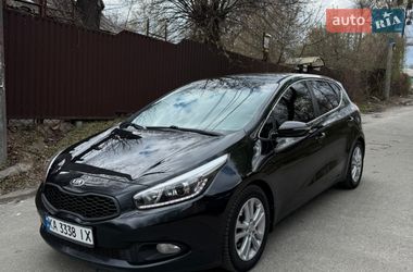 Хетчбек Kia Ceed 2012 в Києві