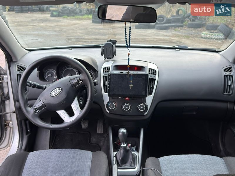 Універсал Kia Ceed 2010 в Києві