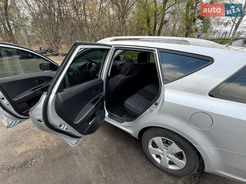 Універсал Kia Ceed 2010 в Києві