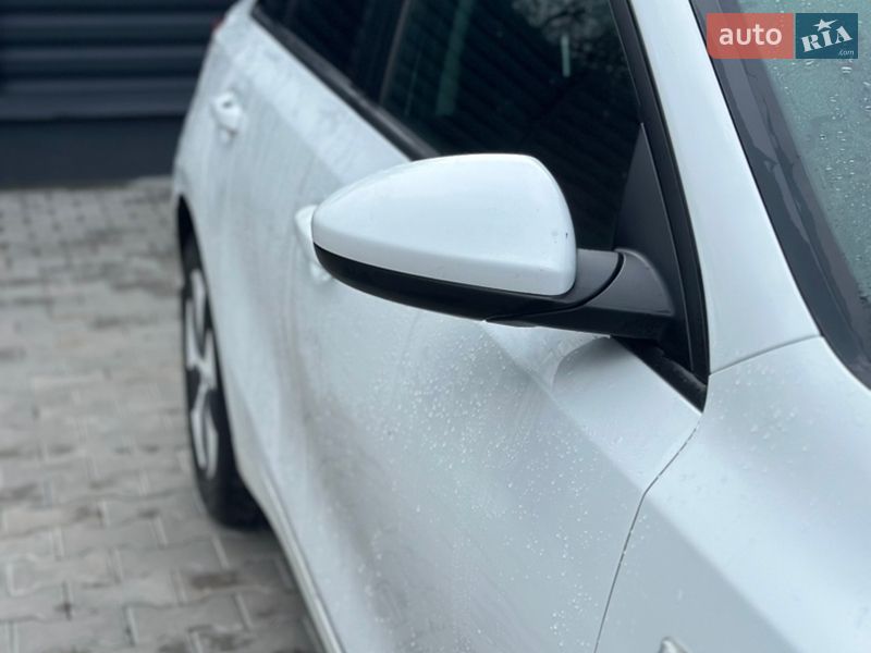 Хетчбек Kia Ceed 2019 в Києві фото 9 Хетчбек Kia Ceed 2019 в Києві