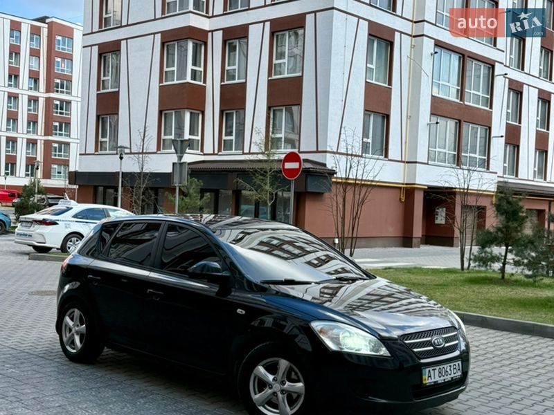 Универсал Kia Ceed 2008 в Ивано-Франковске