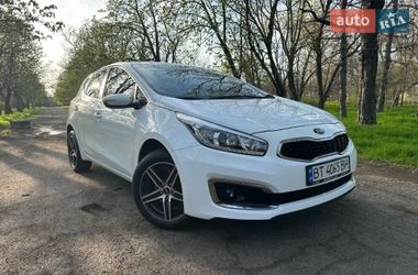 Хэтчбек Kia Ceed 2016 в Одессе