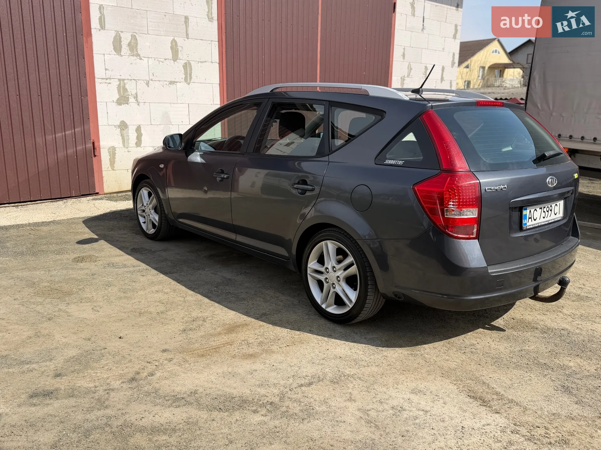 2010 Kia Cee'd - мініатюра 7