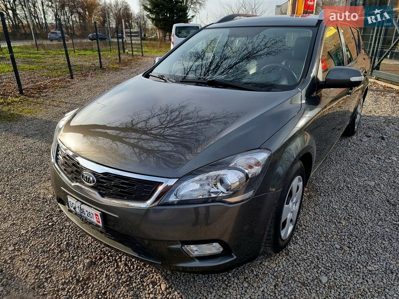 Універсал Kia Ceed 2011 в Вінниці