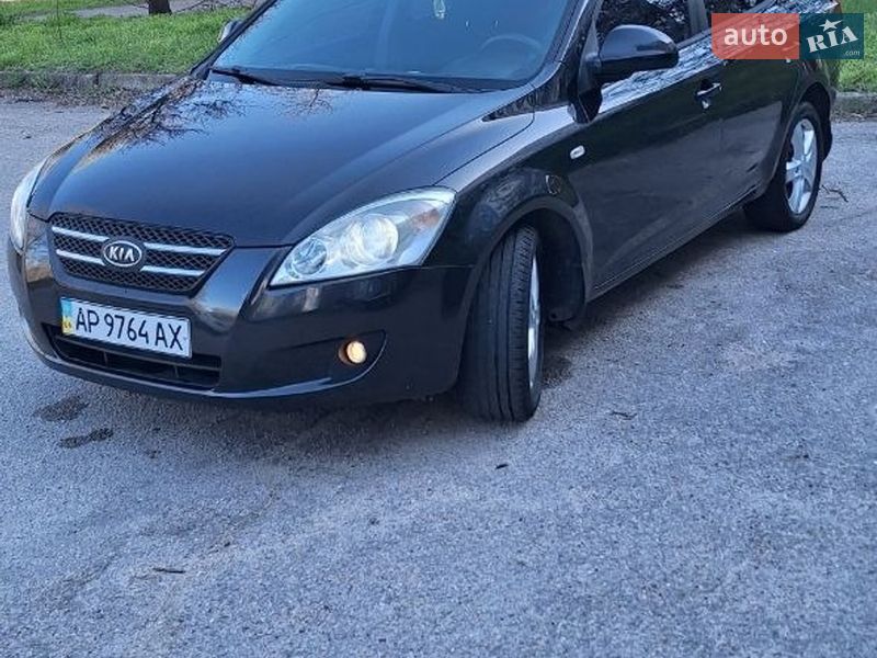 Универсал Kia Ceed 2008 в Запорожье