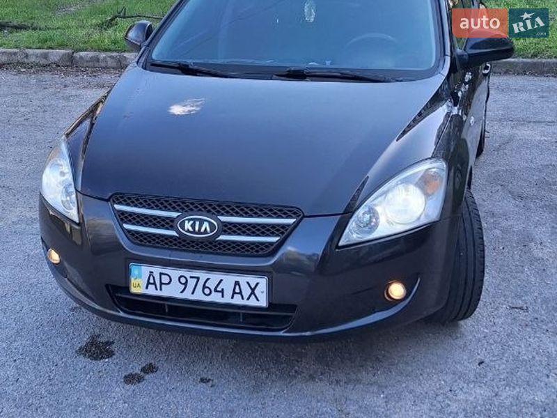 Универсал Kia Ceed 2008 в Запорожье