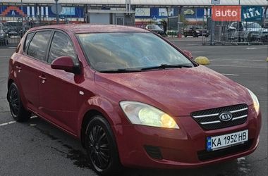 Хетчбек Kia Ceed 2008 в Києві