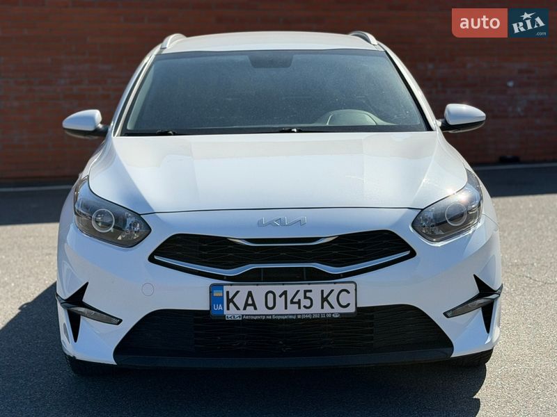Универсал Kia Ceed 2023 в Киеве