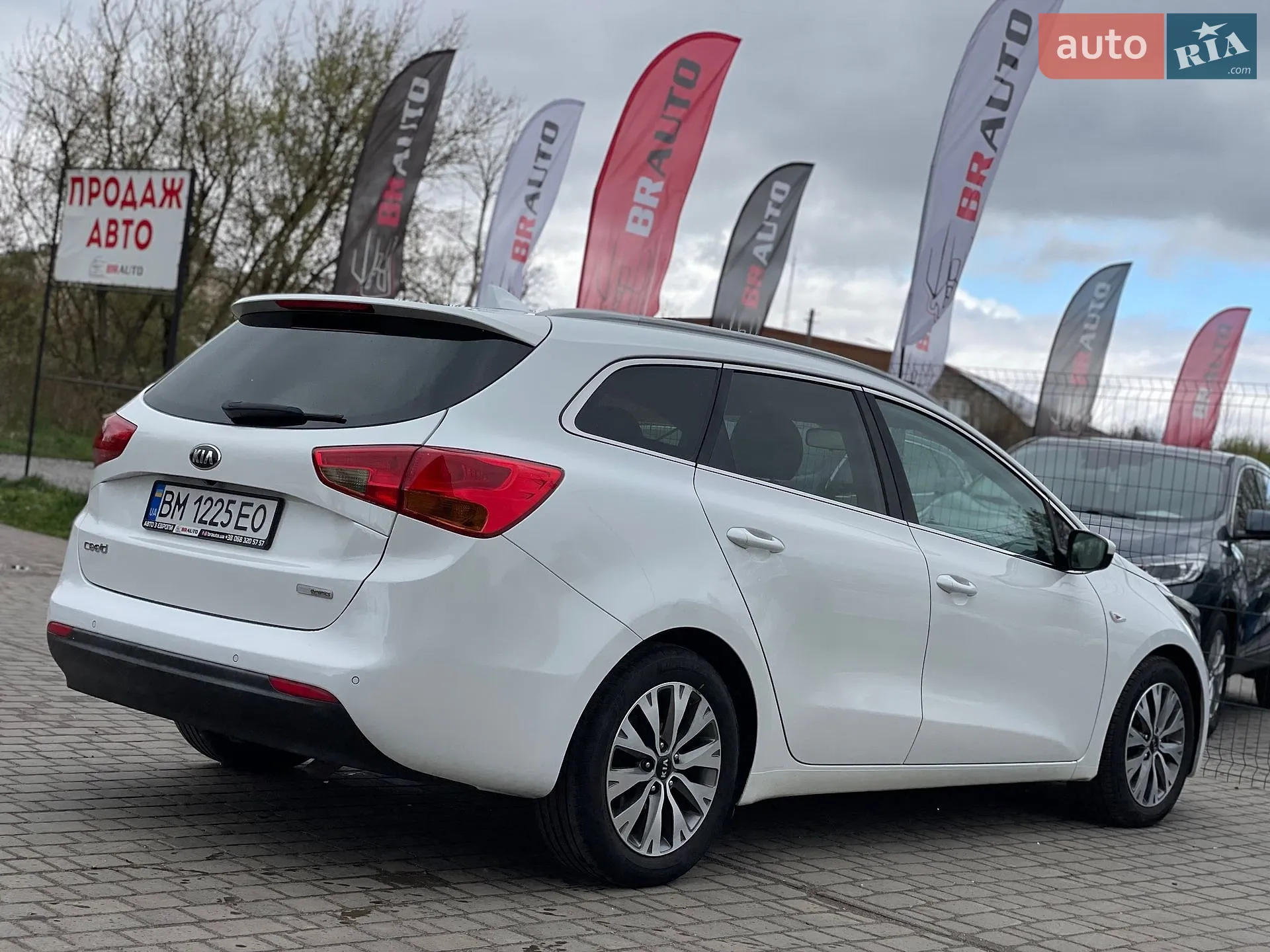 2017 Kia Cee'd - мініатюра 13