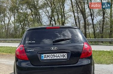 Хэтчбек Kia Ceed 2007 в Звягеле