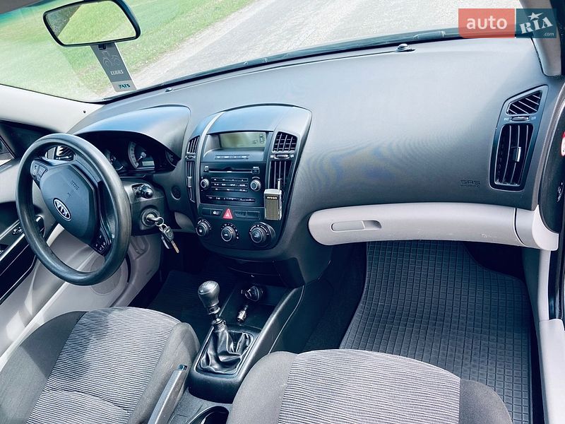 Хетчбек Kia Ceed 2008 в Білій Церкві