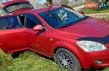 Хэтчбек Kia Ceed 2007 в Полтаве
