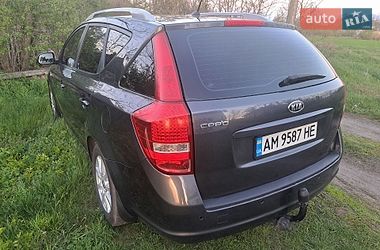 Универсал Kia Ceed 2012 в Ладыжине