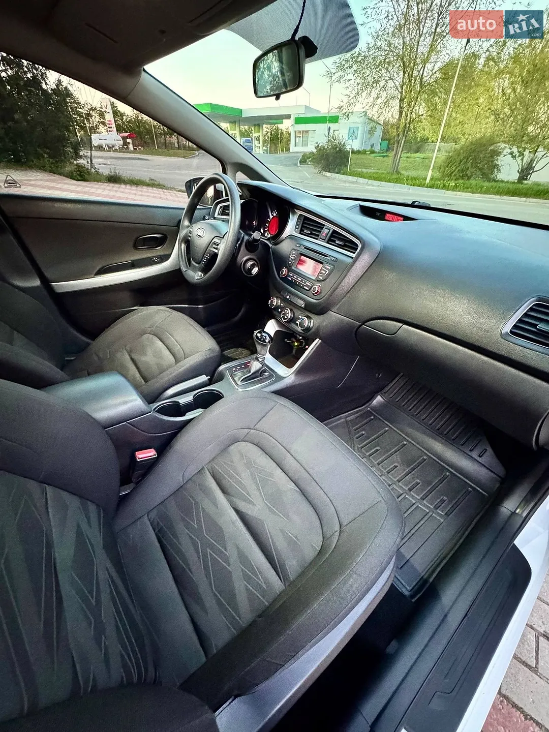 2018 Kia Cee'd - мініатюра 21