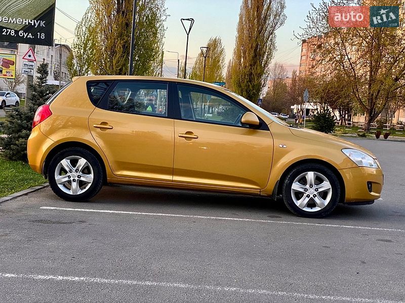 Хетчбек Kia Ceed 2008 в Кременчуці