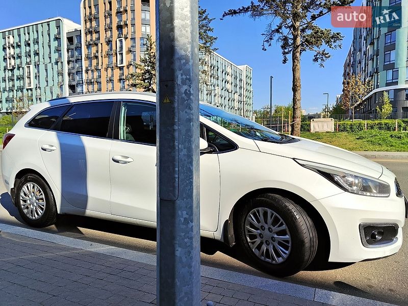Універсал Kia Ceed 2016 в Києві