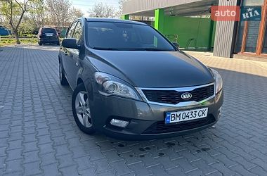 Хетчбек Kia Ceed 2011 в Ладижині