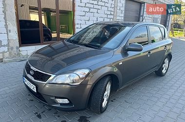 Хетчбек Kia Ceed 2011 в Ладижині