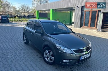 Хетчбек Kia Ceed 2011 в Ладижині