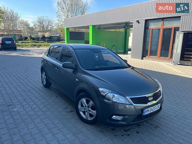 Хетчбек Kia Ceed 2011 в Ладижині