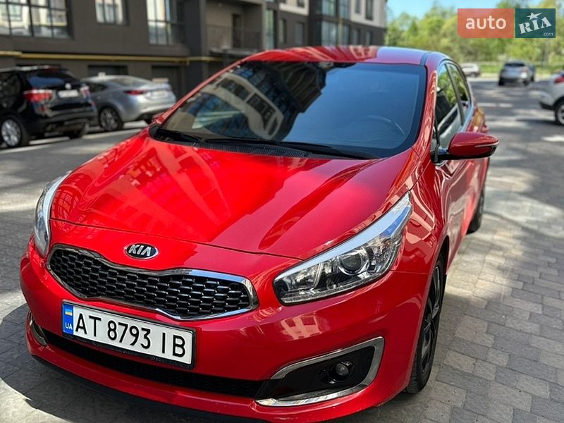 Хетчбек Kia Ceed 2017 в Івано-Франківську