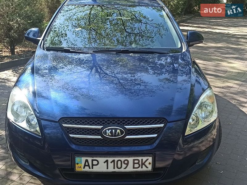 Хетчбек Kia Ceed 2008 в Запоріжжі