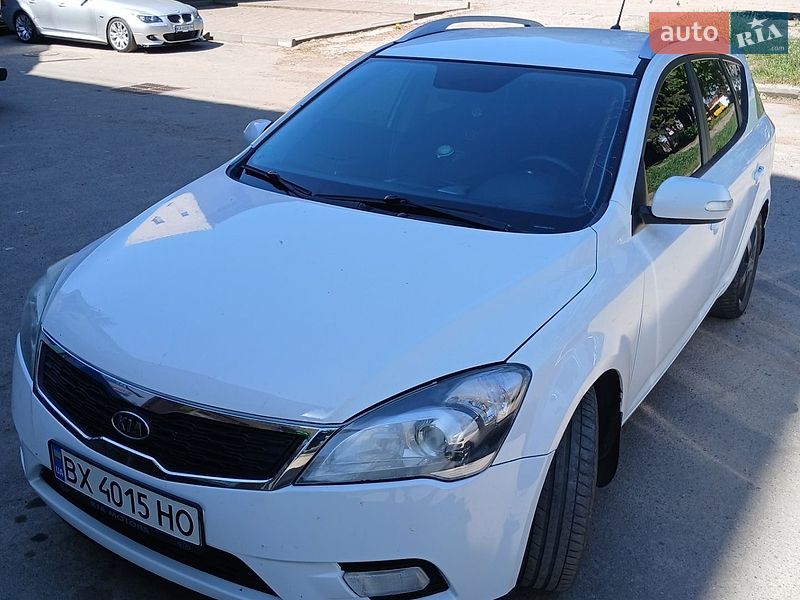 Універсал Kia Ceed 2009 в Хмельницькому